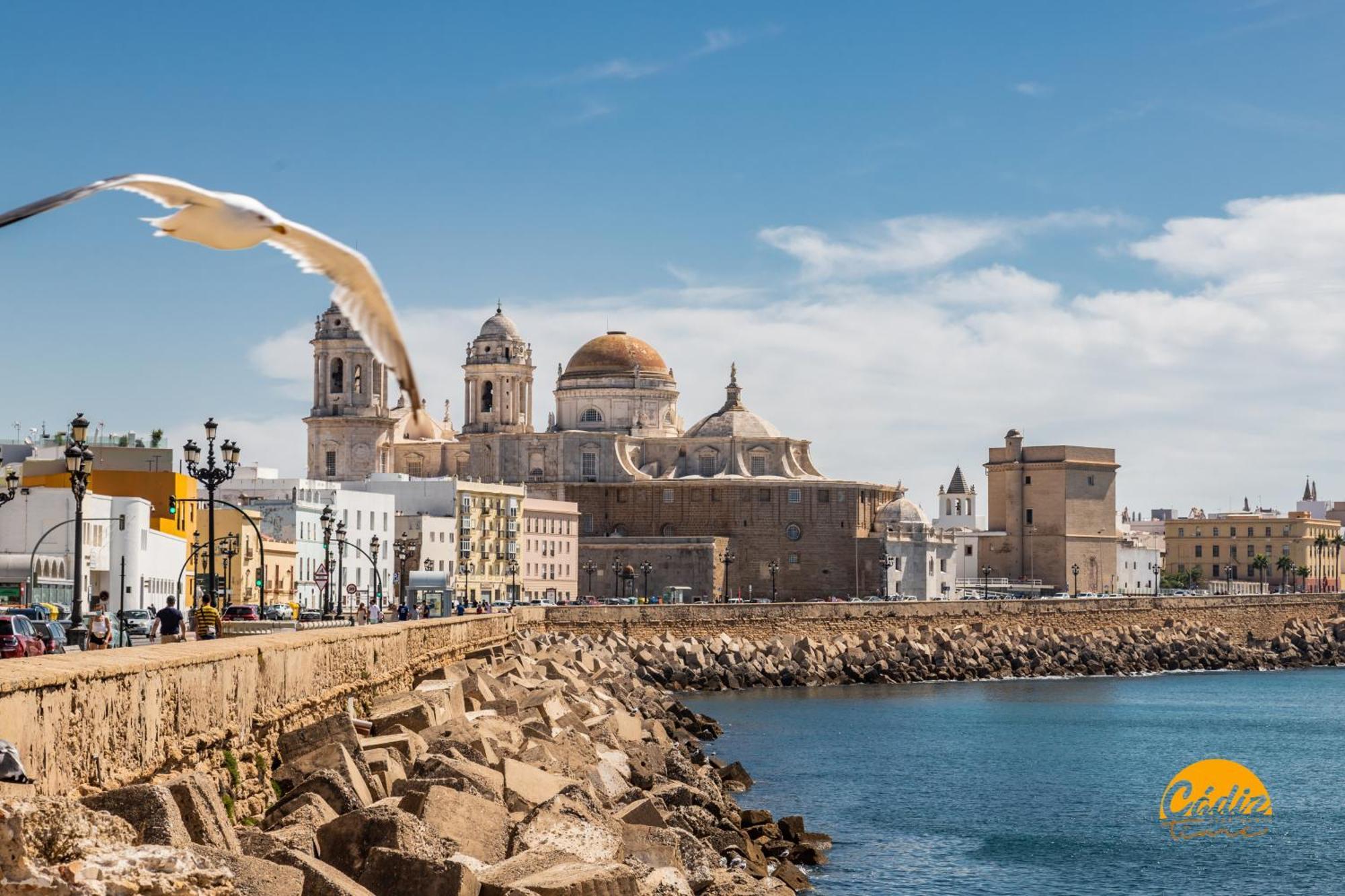 Bajo El Falla By Cadiz Time Exterior foto